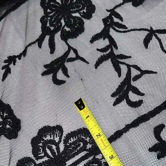 ✨HP✨ GORGEOUS BOHO LACE DUSTER/KIMONO - Picture 12 of 12